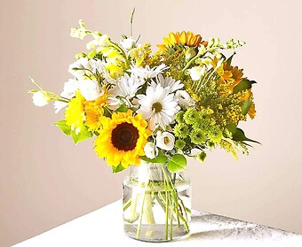 Hello Sunshine floral bouquet