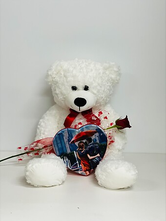 Large Teddy Bear &amp; Heart chocolate box